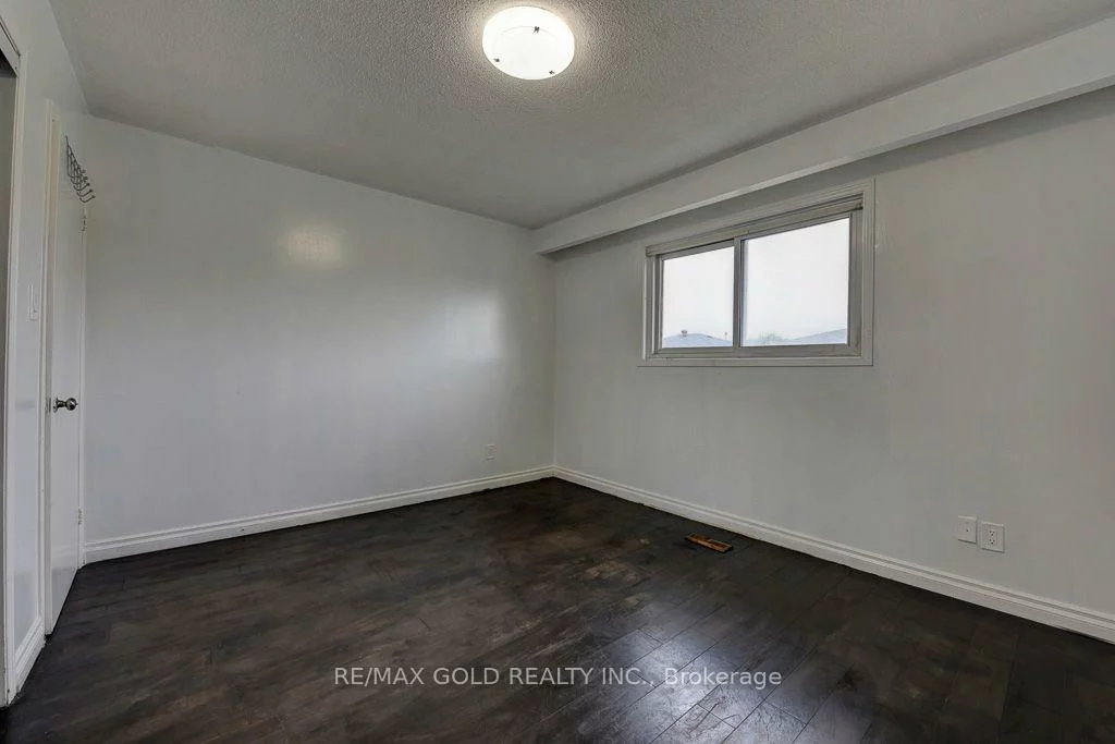 22, Kittiwake, West Humber-Clairville, Toronto