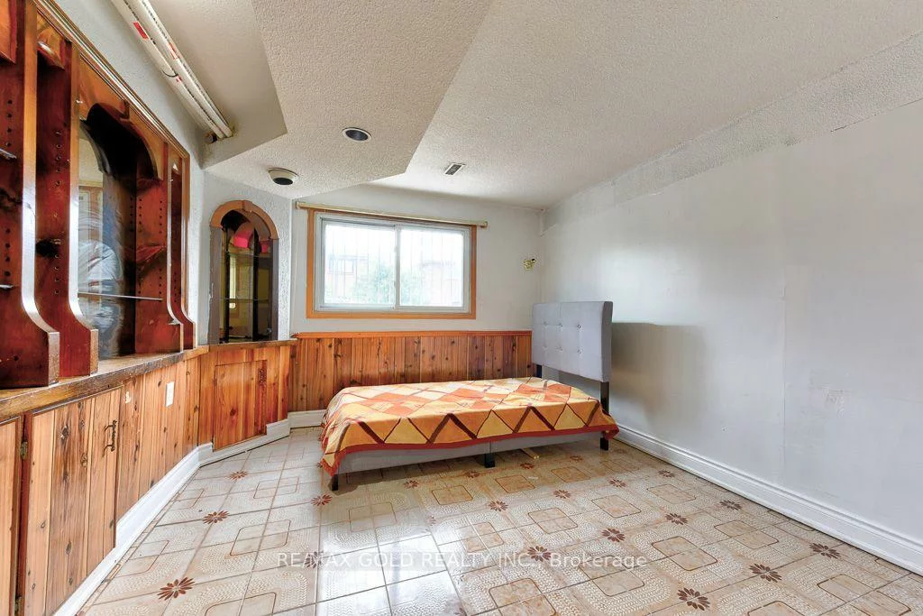 22, Kittiwake, West Humber-Clairville, Toronto