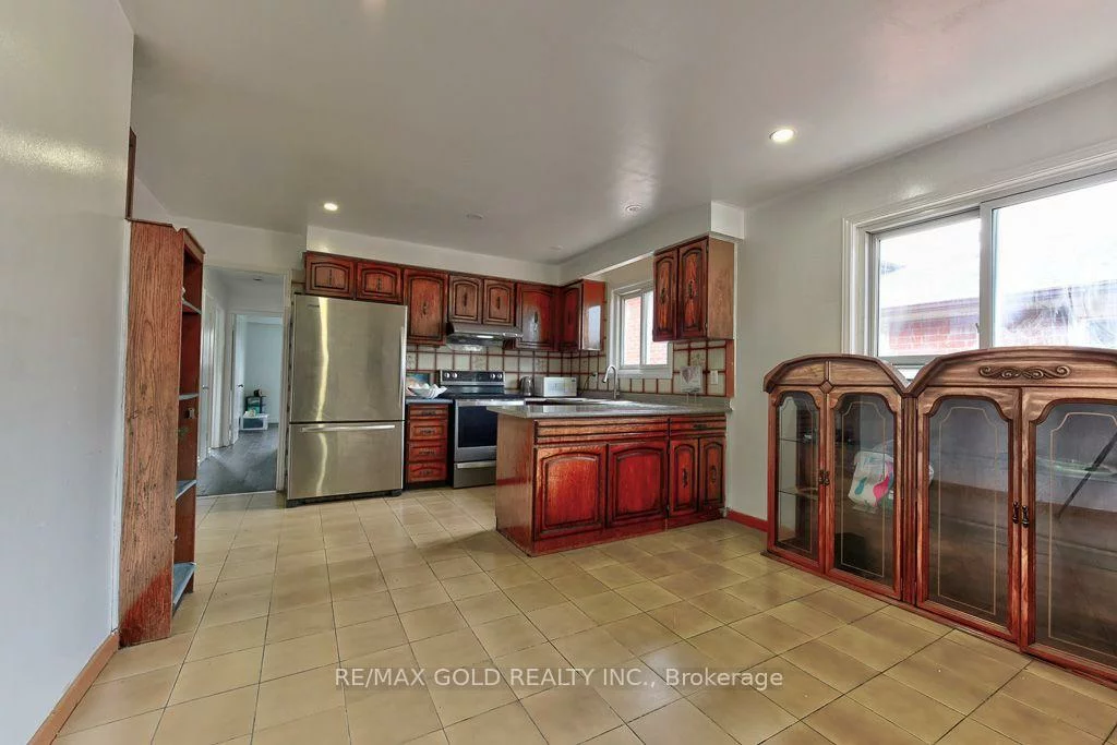 22, Kittiwake, West Humber-Clairville, Toronto