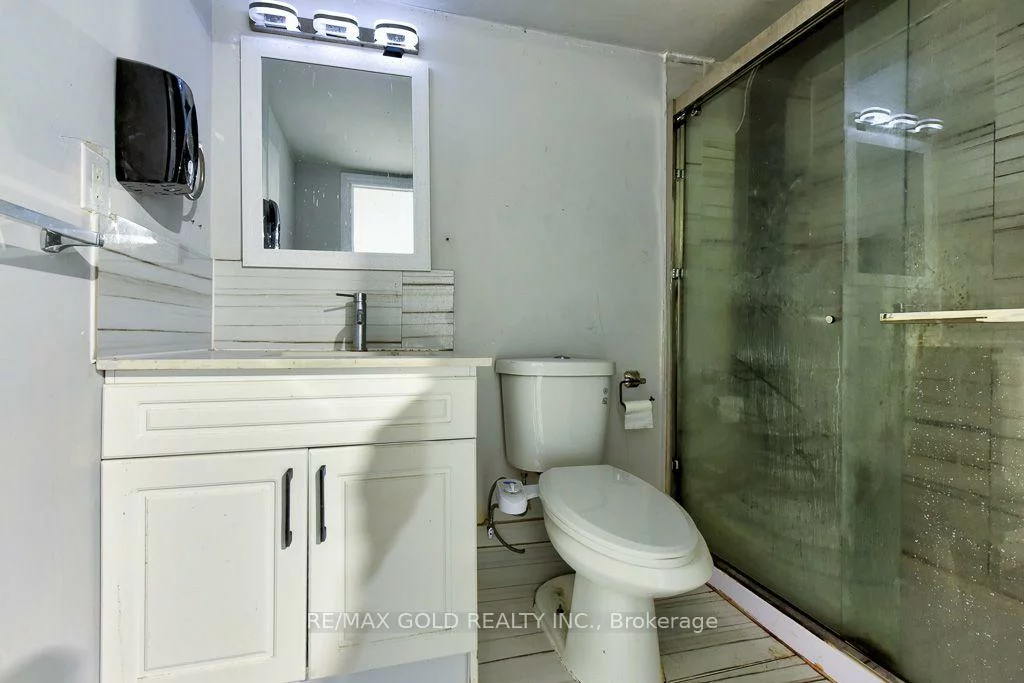 22, Kittiwake, West Humber-Clairville, Toronto