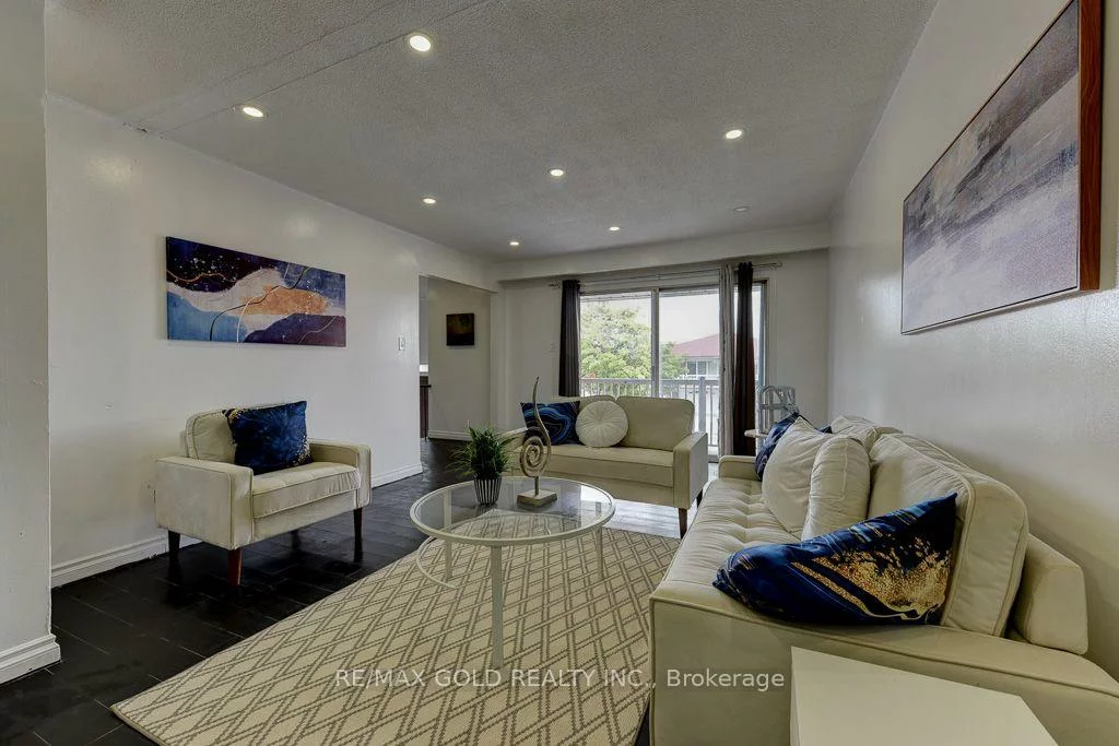 22, Kittiwake, West Humber-Clairville, Toronto