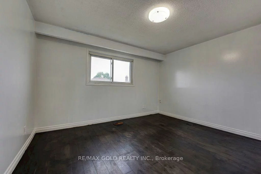 22, Kittiwake, West Humber-Clairville, Toronto