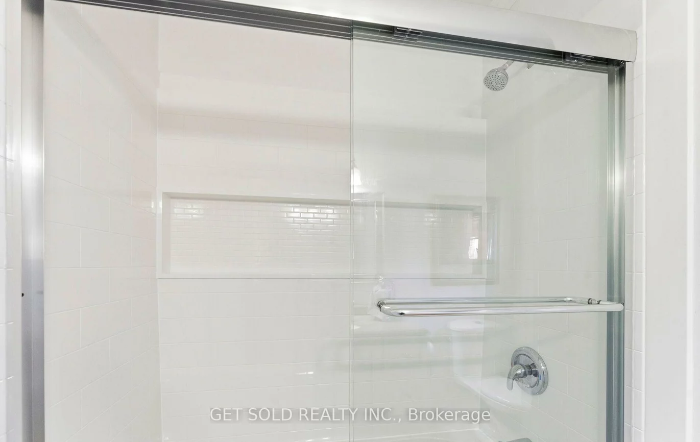 7, Watercliffe, Rexdale-Kipling, Toronto