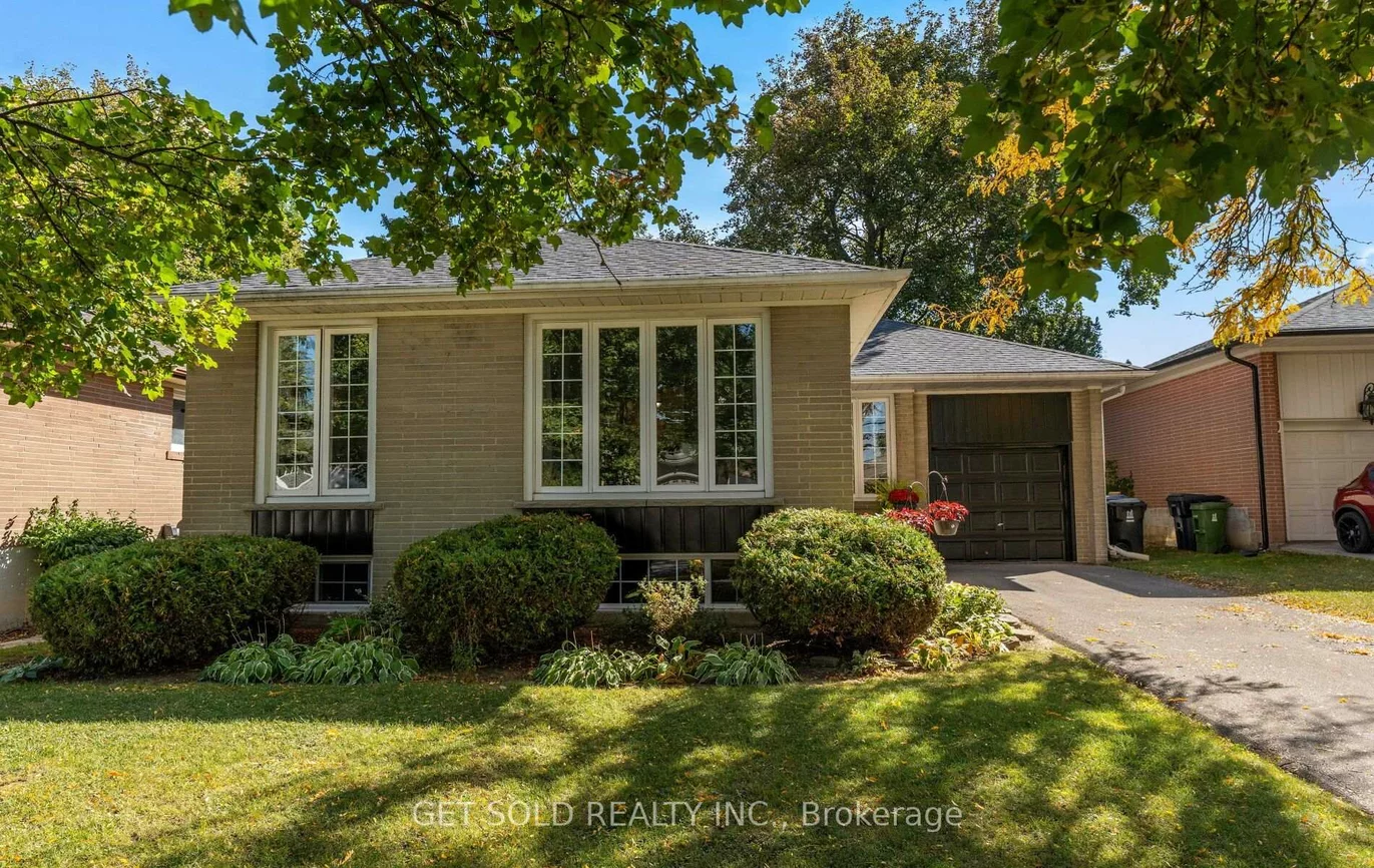 7, Watercliffe, Rexdale-Kipling, Toronto