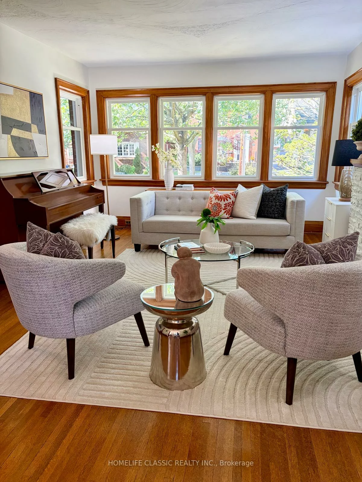 25, Dartmouth, Mimico, Toronto