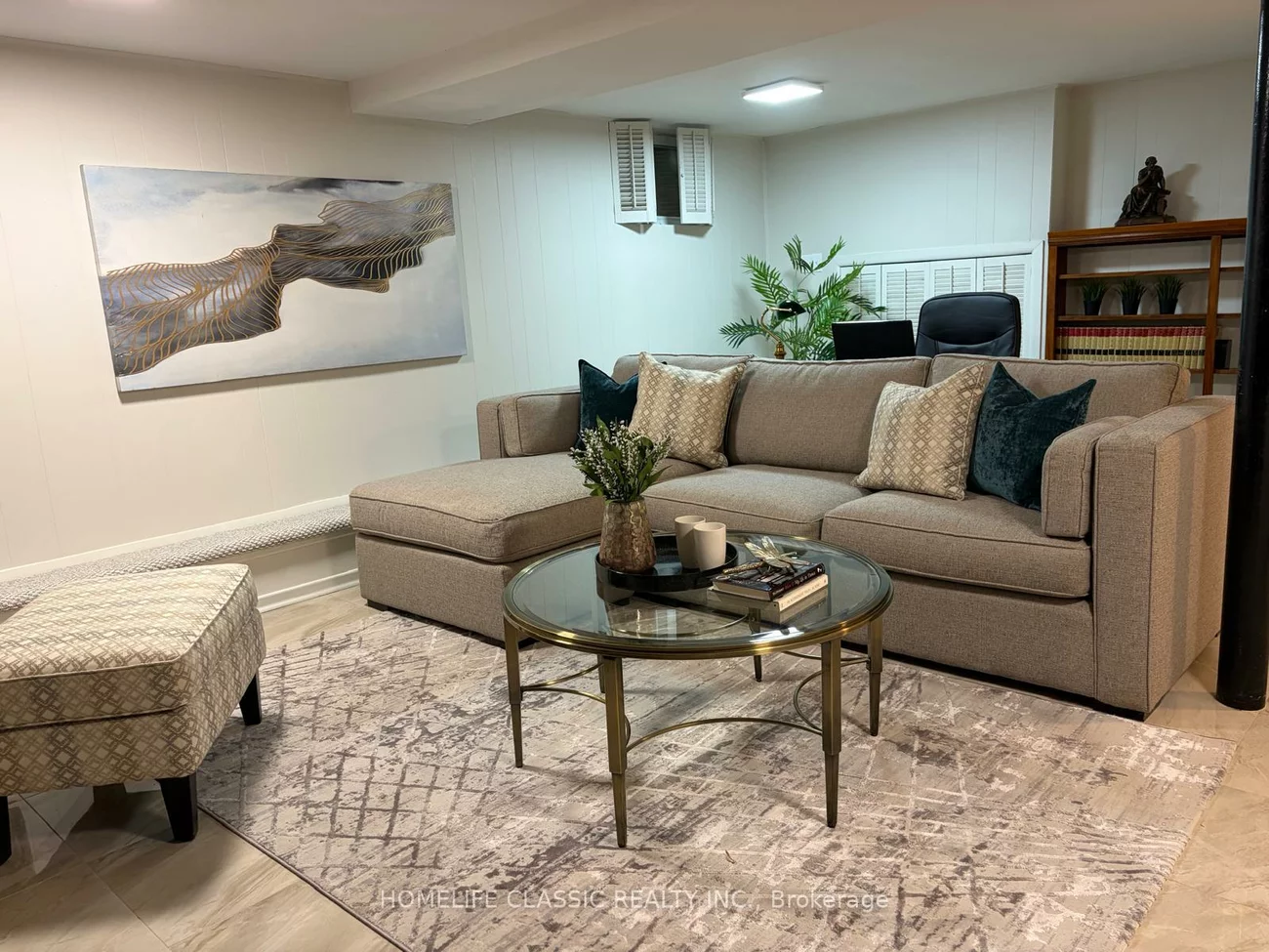 25, Dartmouth, Mimico, Toronto