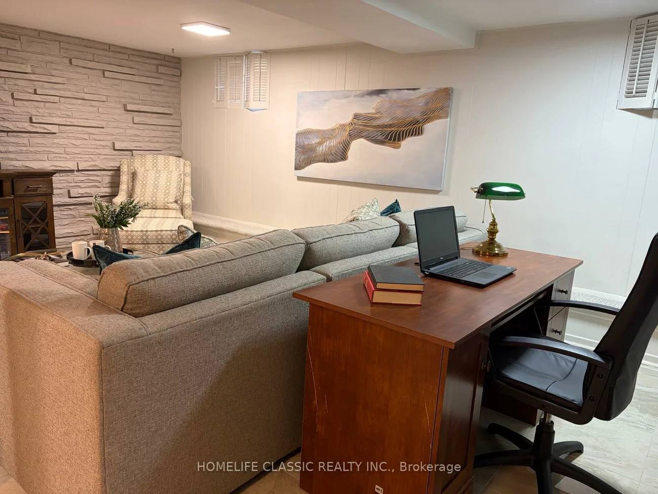 25, Dartmouth, Mimico, Toronto