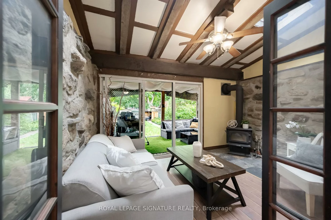234, John, Weston, Toronto