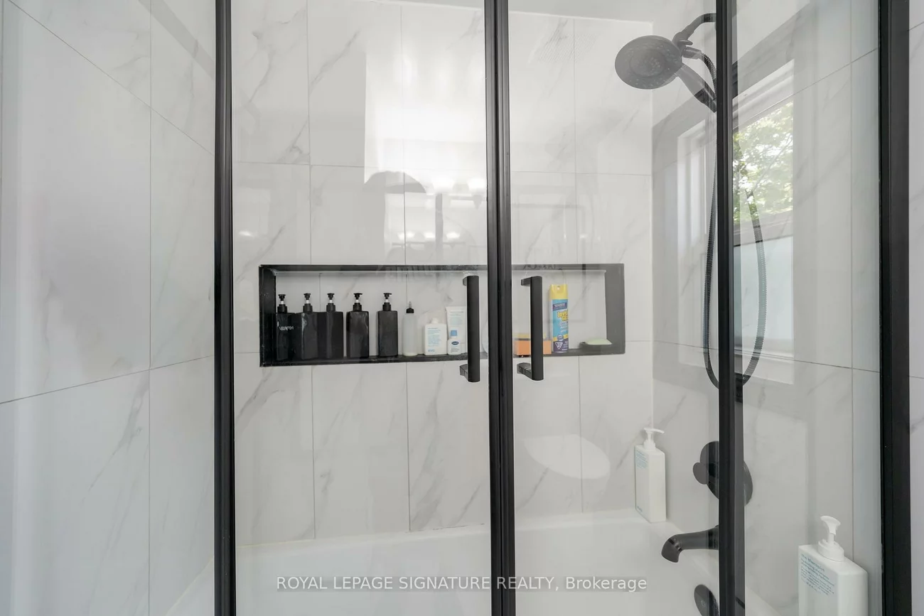 234, John, Weston, Toronto