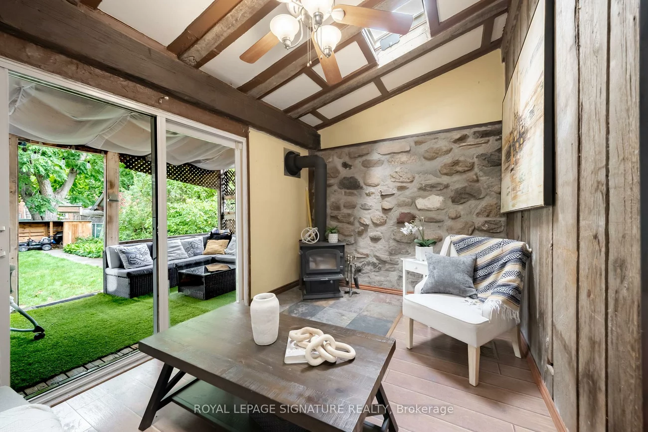234, John, Weston, Toronto