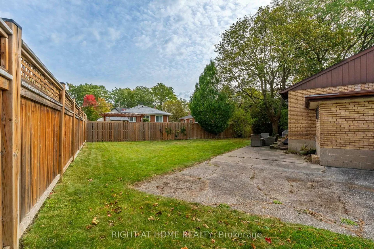 9, Appledale, Princess-Rosethorn, Toronto