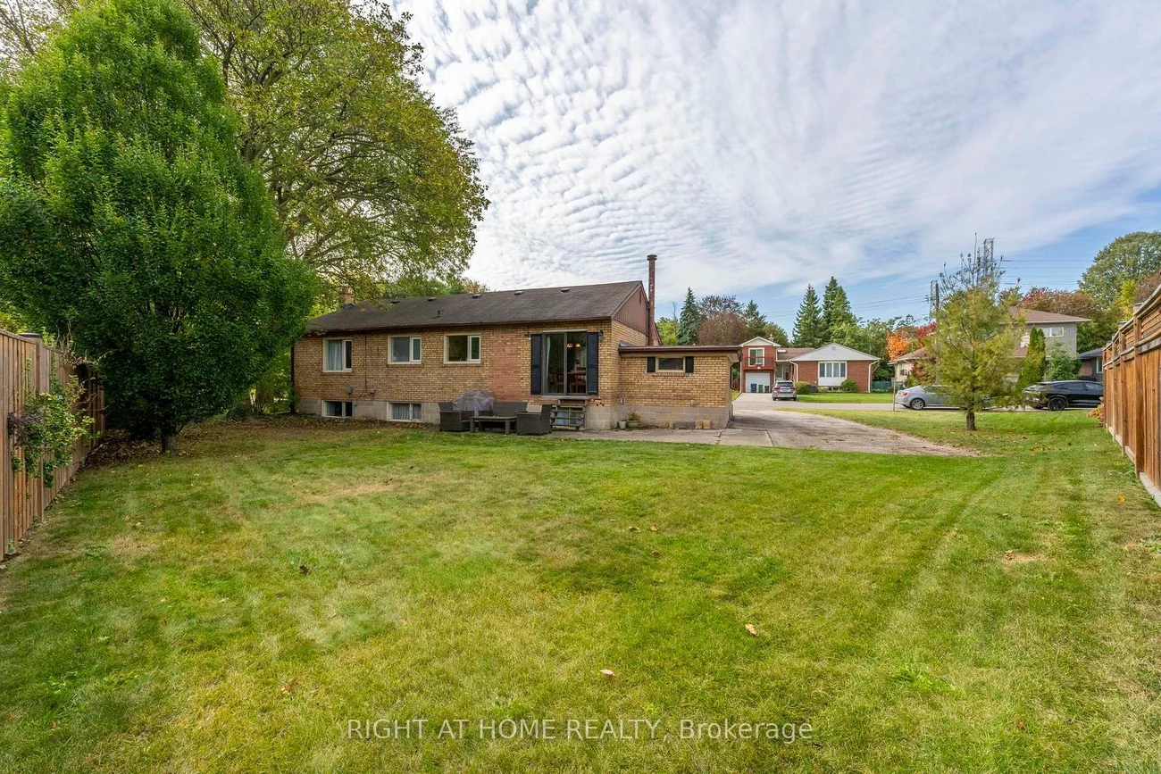 9, Appledale, Princess-Rosethorn, Toronto