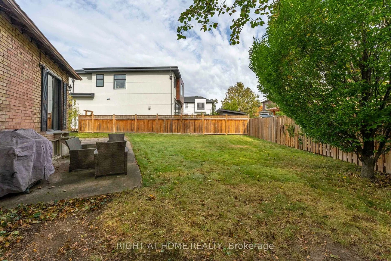 9, Appledale, Princess-Rosethorn, Toronto