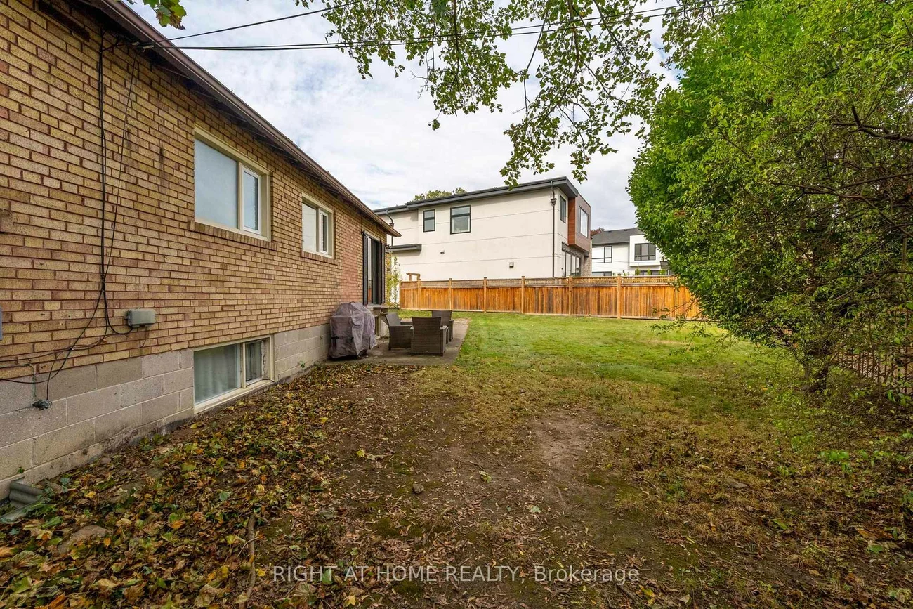 9, Appledale, Princess-Rosethorn, Toronto