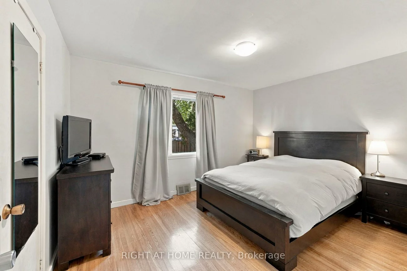 9, Appledale, Princess-Rosethorn, Toronto
