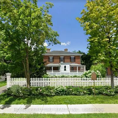 64, King, Weston, Toronto