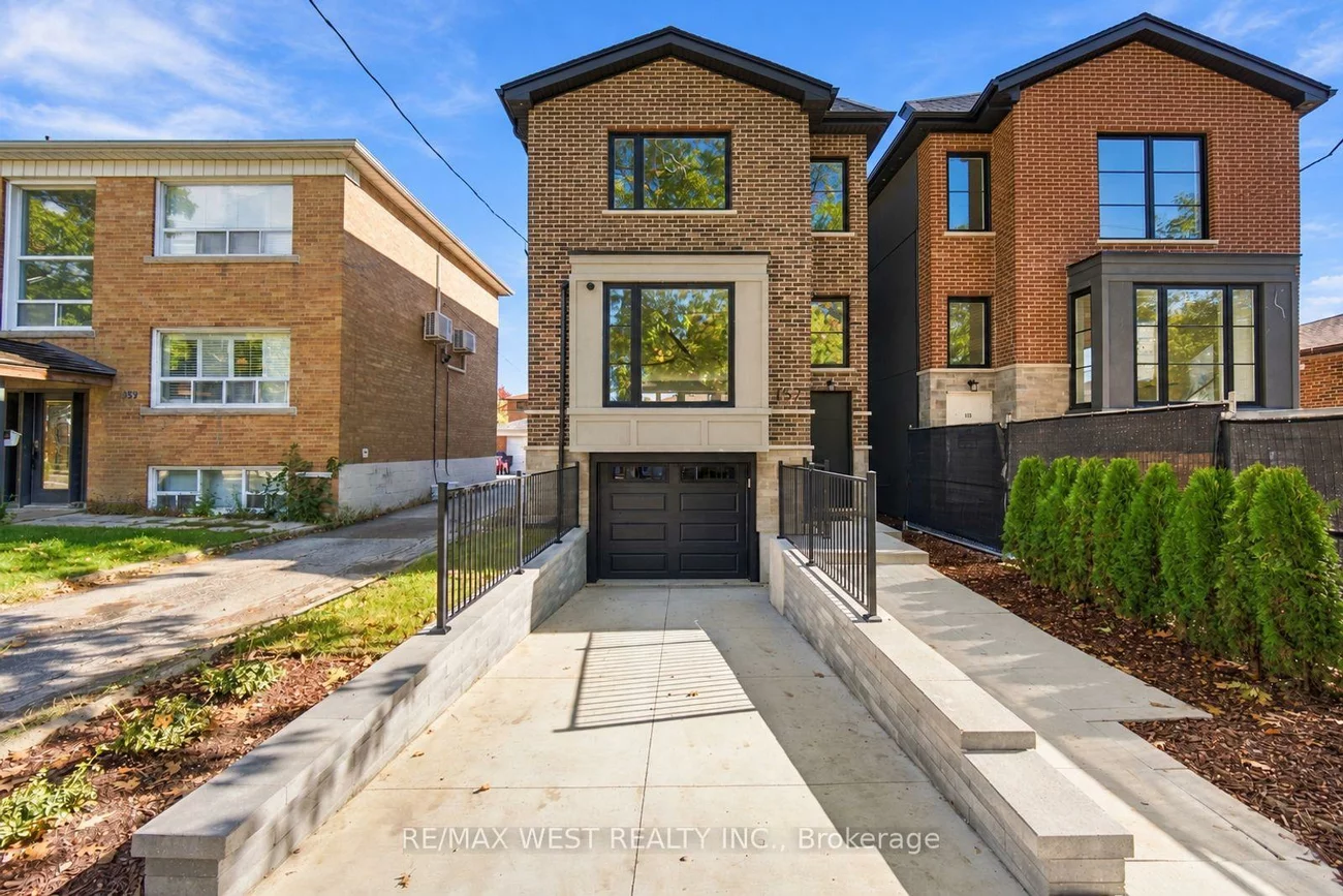 157, Aldercrest, Alderwood, Toronto