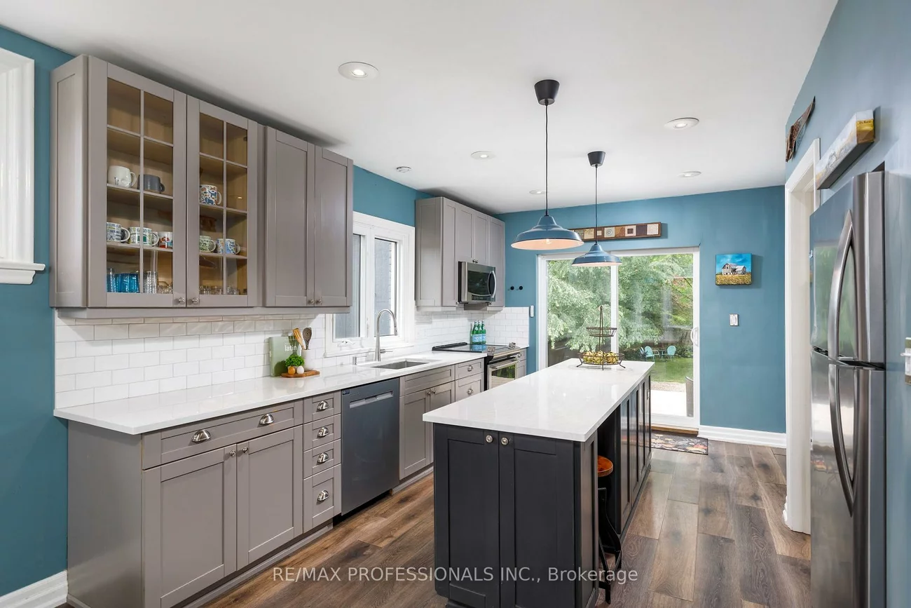 1364, Islington, Princess-Rosethorn, Toronto