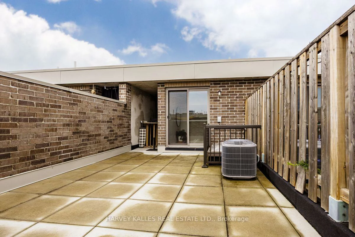 1, Elsie, Dovercourt-Wallace Emerson-Junction, Toronto