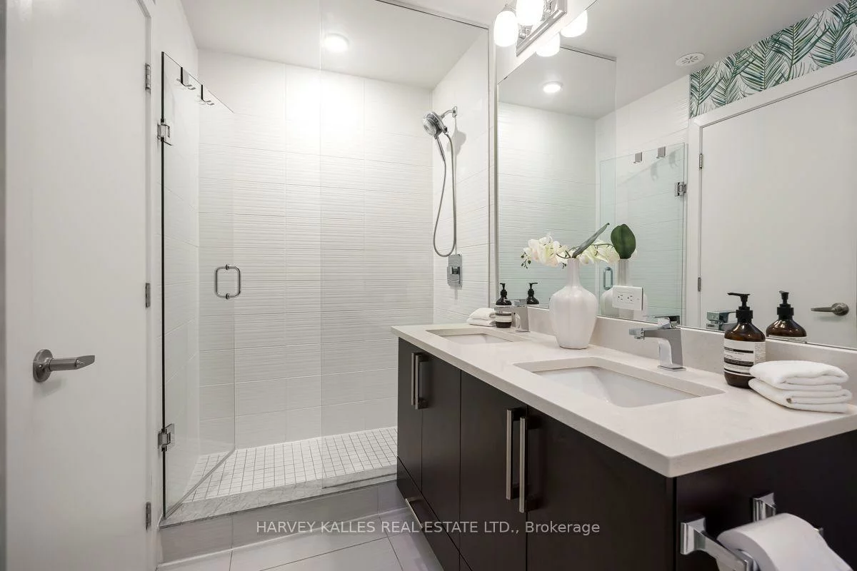 1, Elsie, Dovercourt-Wallace Emerson-Junction, Toronto