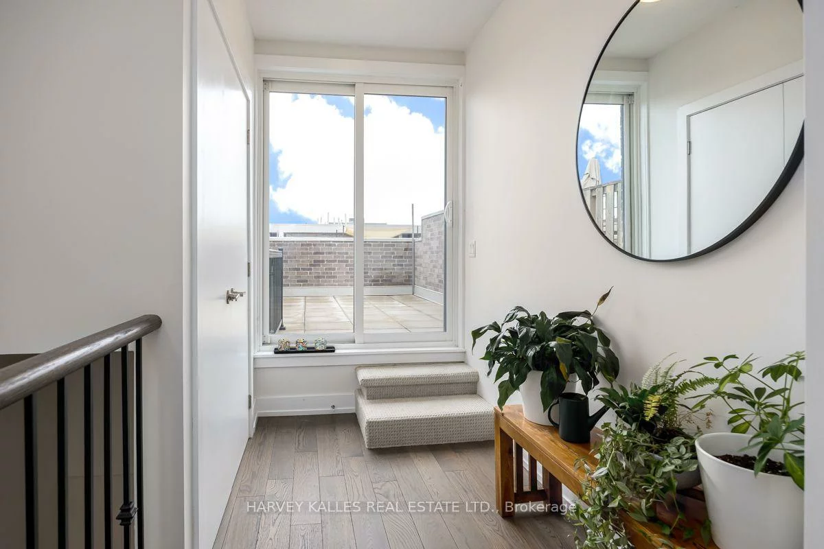 1, Elsie, Dovercourt-Wallace Emerson-Junction, Toronto