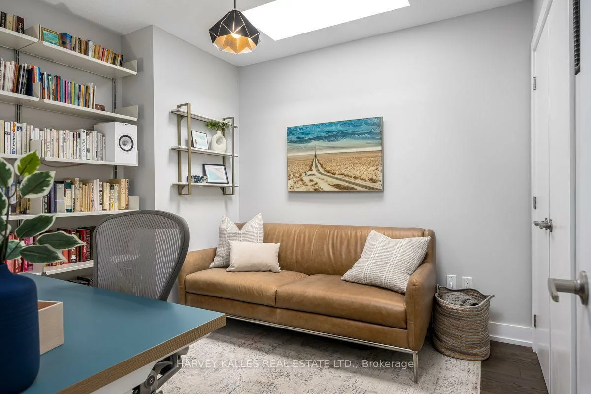 1, Elsie, Dovercourt-Wallace Emerson-Junction, Toronto