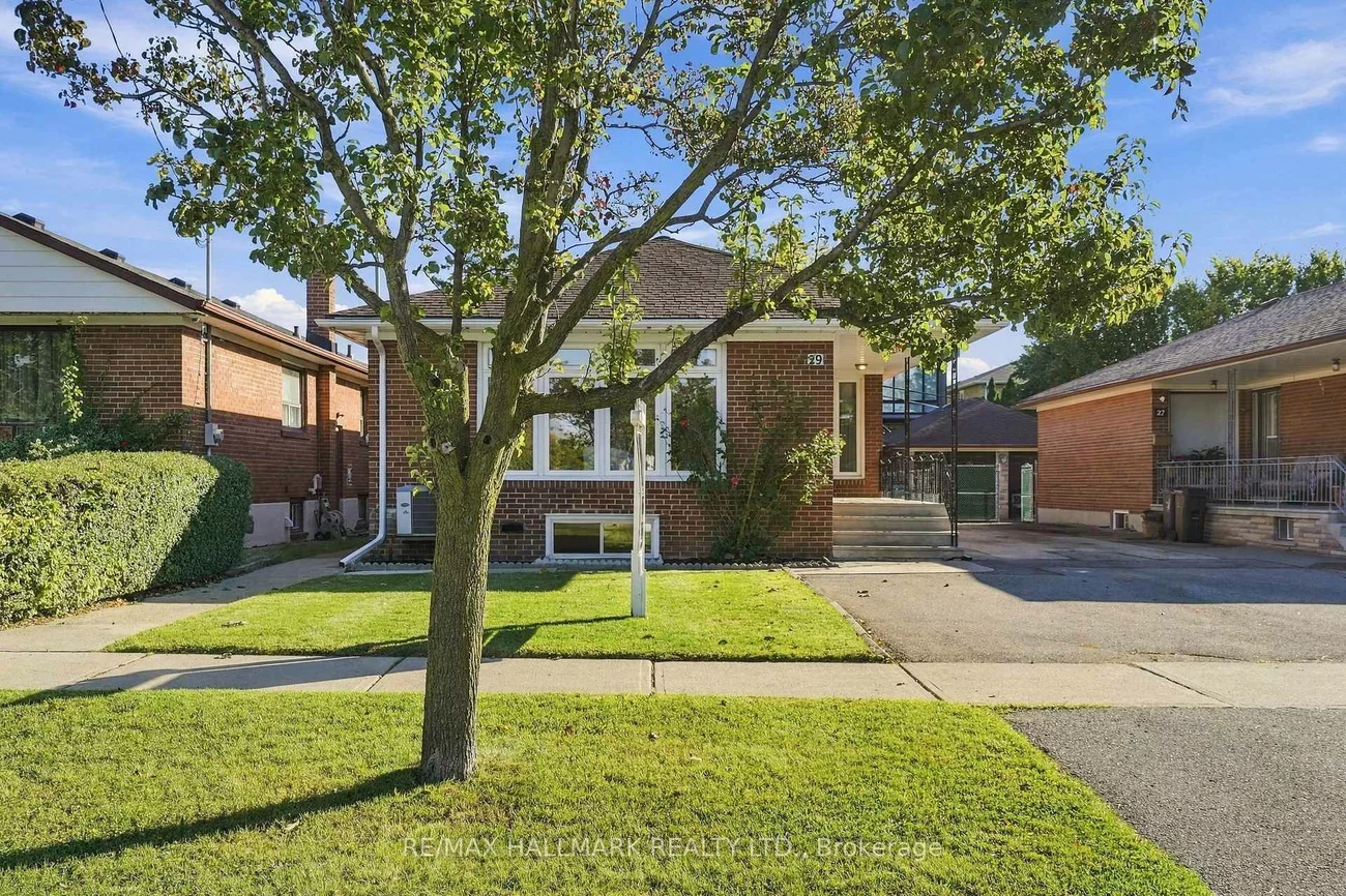 29, Willowbrook, Mimico, Toronto