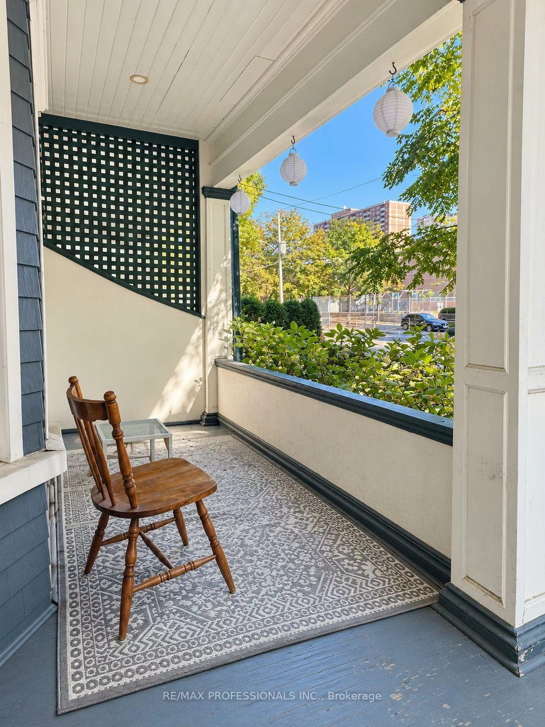 124, Close, South Parkdale, Toronto