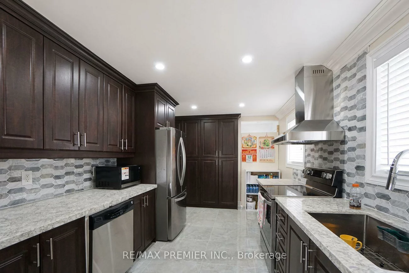 7, Artech, Black Creek, Toronto
