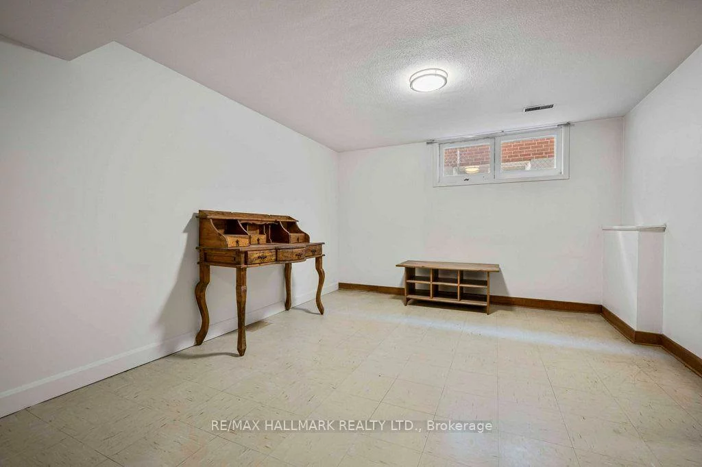 12, Tammy, West Humber-Clairville, Toronto
