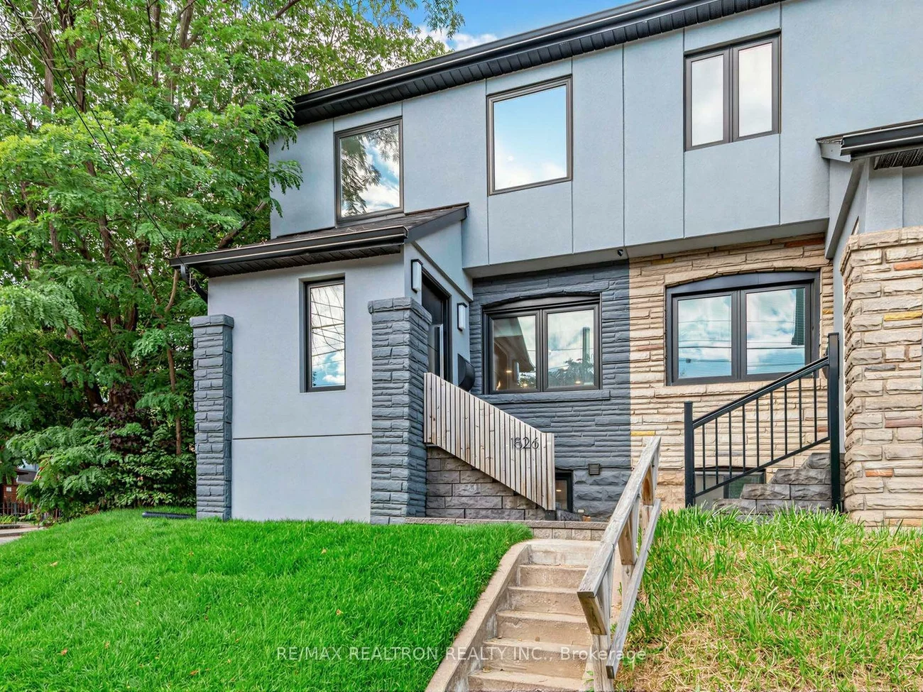 1526, Davenport, Corso Italia-Davenport, Toronto