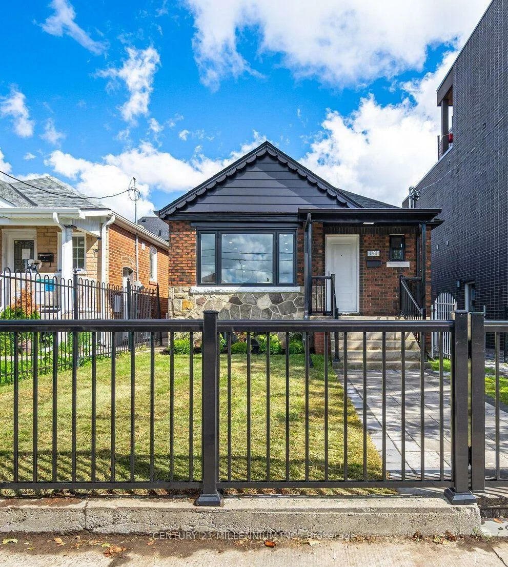 1781, Keele, Keelesdale-Eglinton West, Toronto