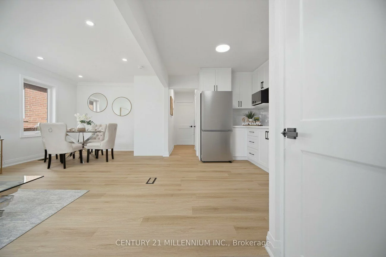 1781, Keele, Keelesdale-Eglinton West, Toronto