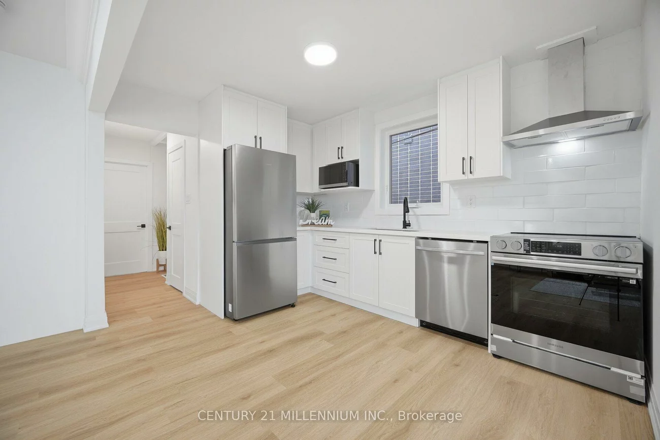 1781, Keele, Keelesdale-Eglinton West, Toronto
