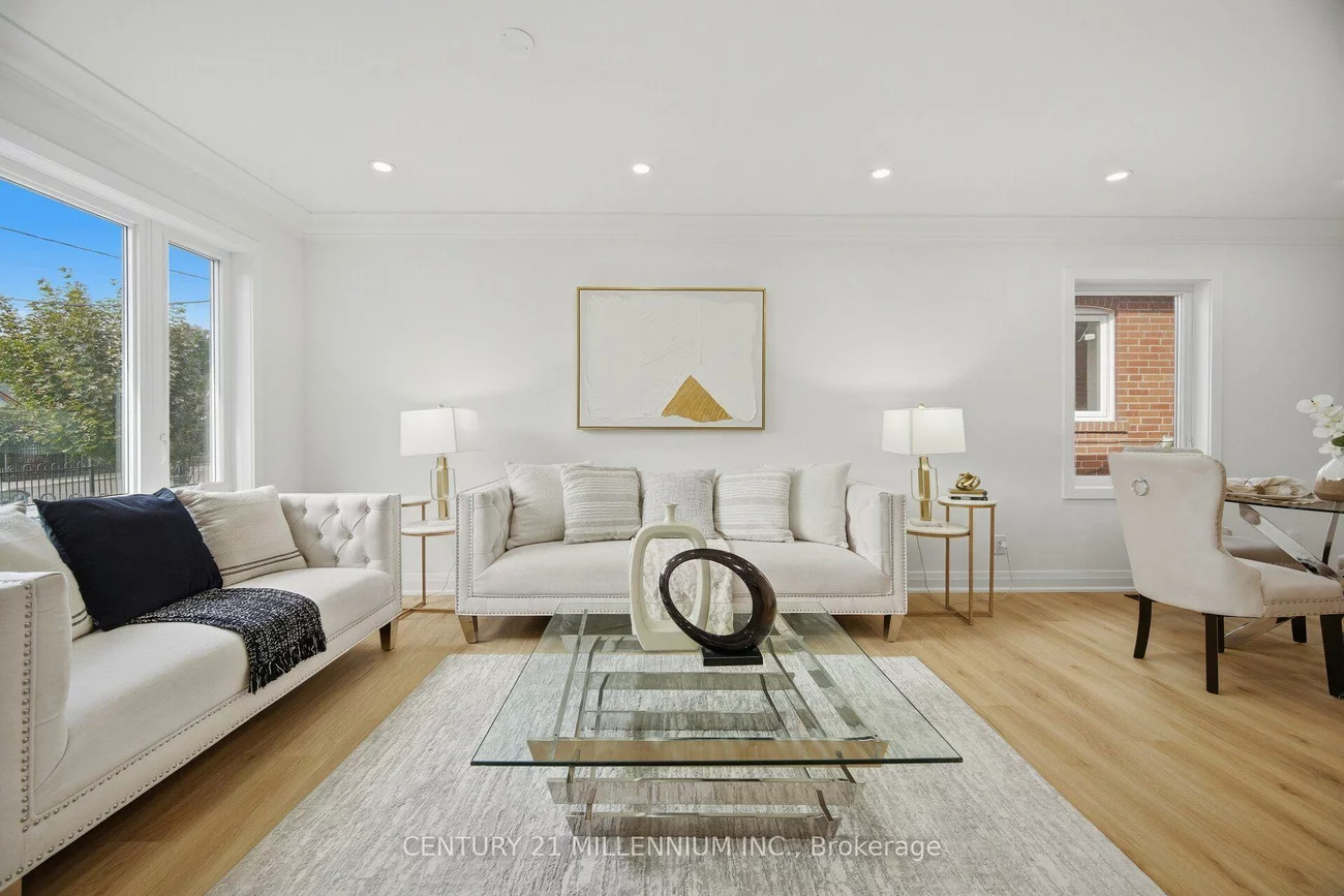 1781, Keele, Keelesdale-Eglinton West, Toronto