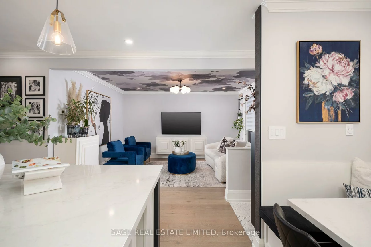 131, Silverhill, Islington-City Centre West, Toronto