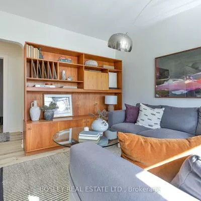 16, Delroy, Stonegate-Queensway, Toronto