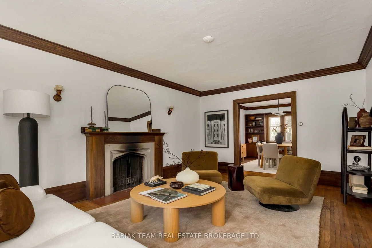 34, Elora, High Park North, Toronto