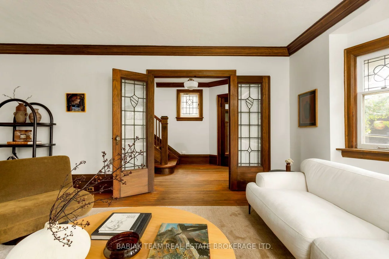 34, Elora, High Park North, Toronto