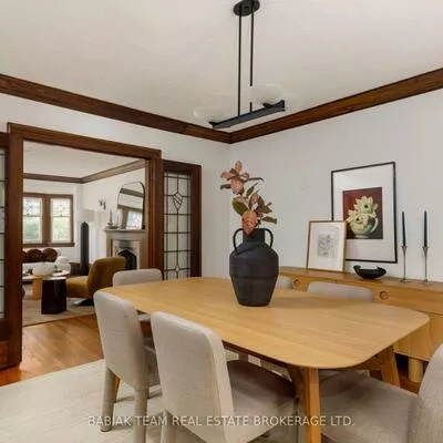 34, Elora, High Park North, Toronto