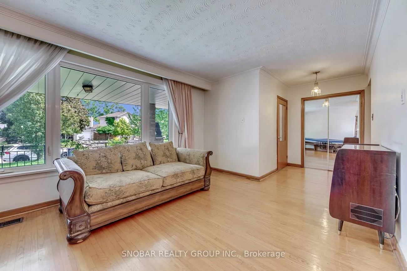 42, Newstead, Willowridge-Martingrove-Richview, Toronto