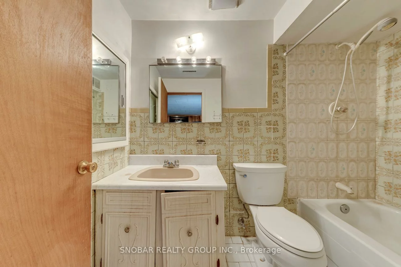 42, Newstead, Willowridge-Martingrove-Richview, Toronto