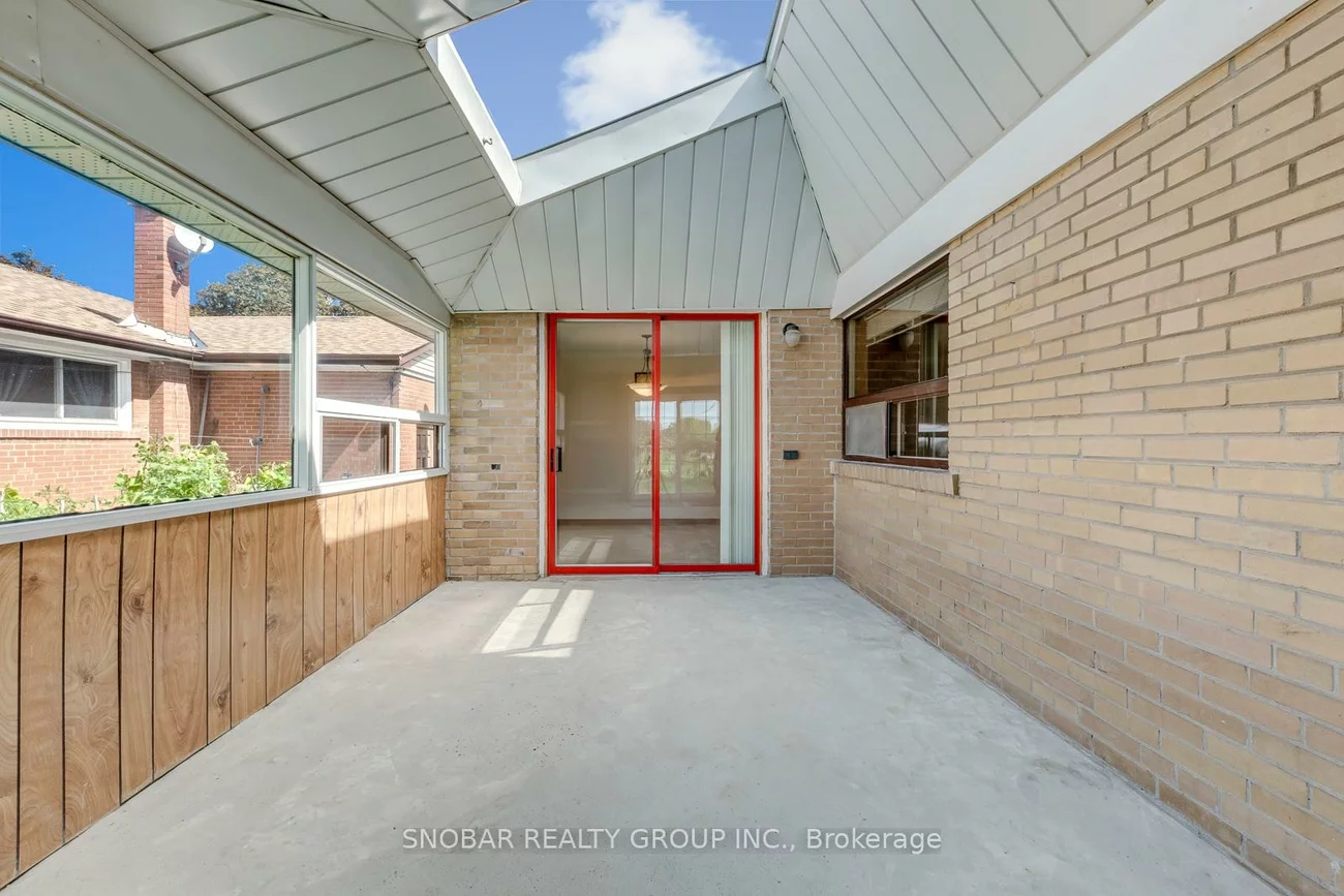 42, Newstead, Willowridge-Martingrove-Richview, Toronto