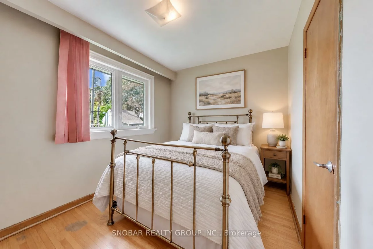 42, Newstead, Willowridge-Martingrove-Richview, Toronto