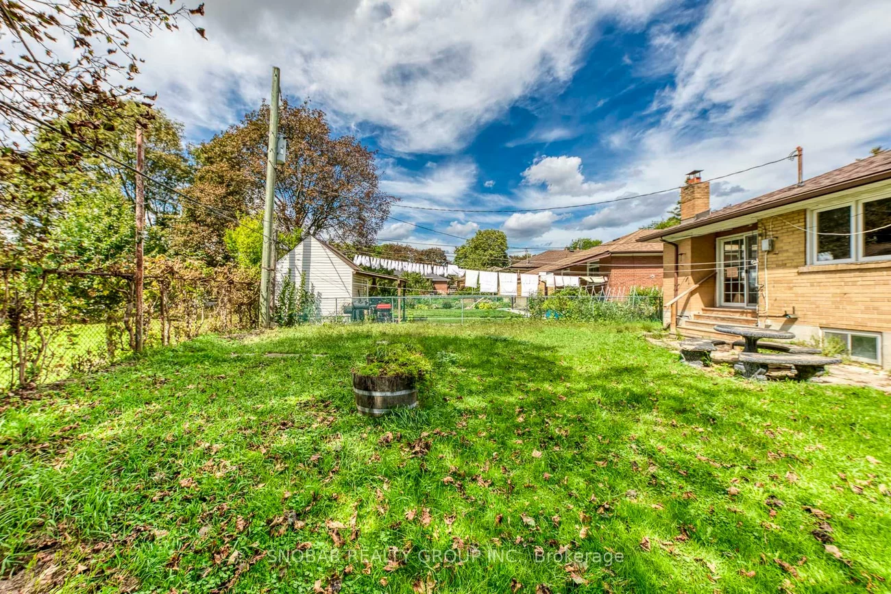 42, Newstead, Willowridge-Martingrove-Richview, Toronto
