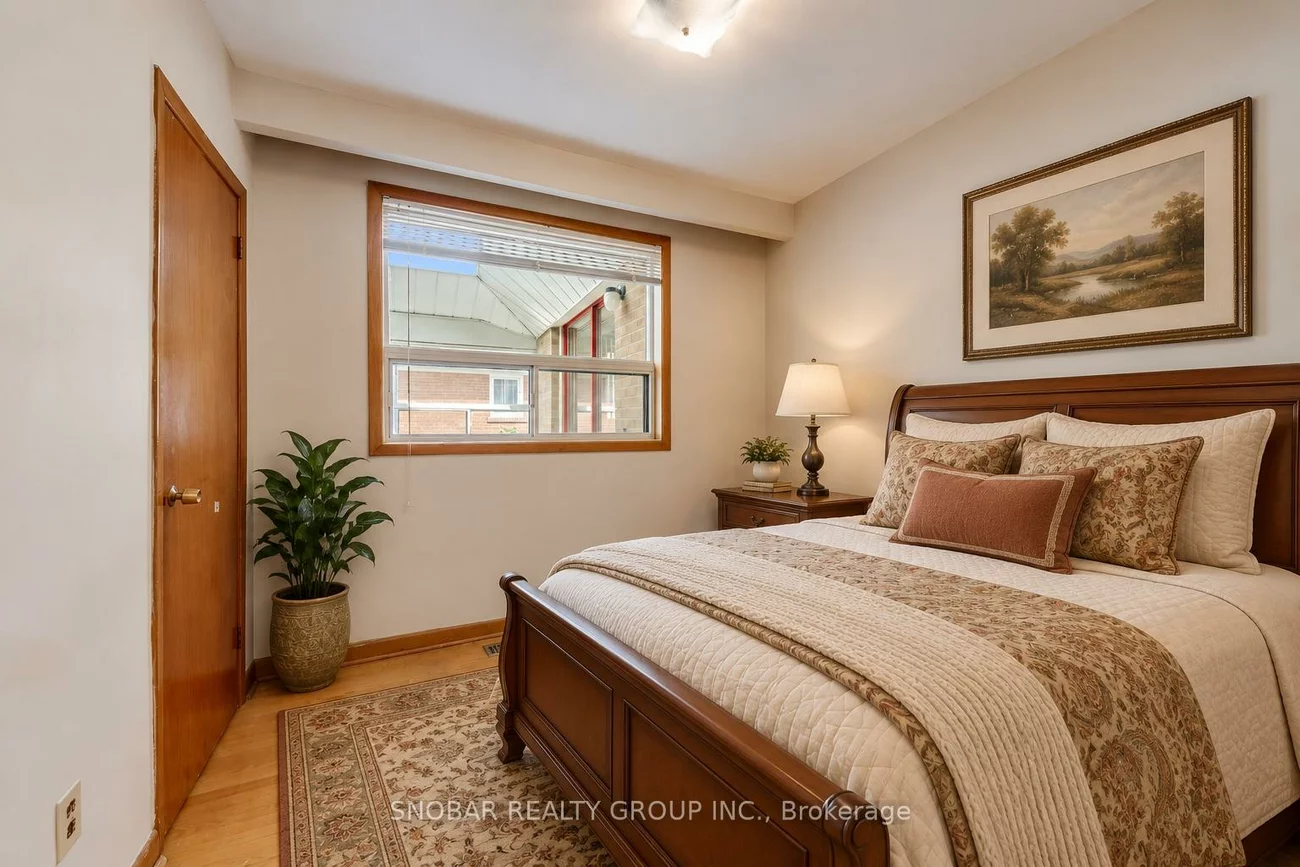 42, Newstead, Willowridge-Martingrove-Richview, Toronto