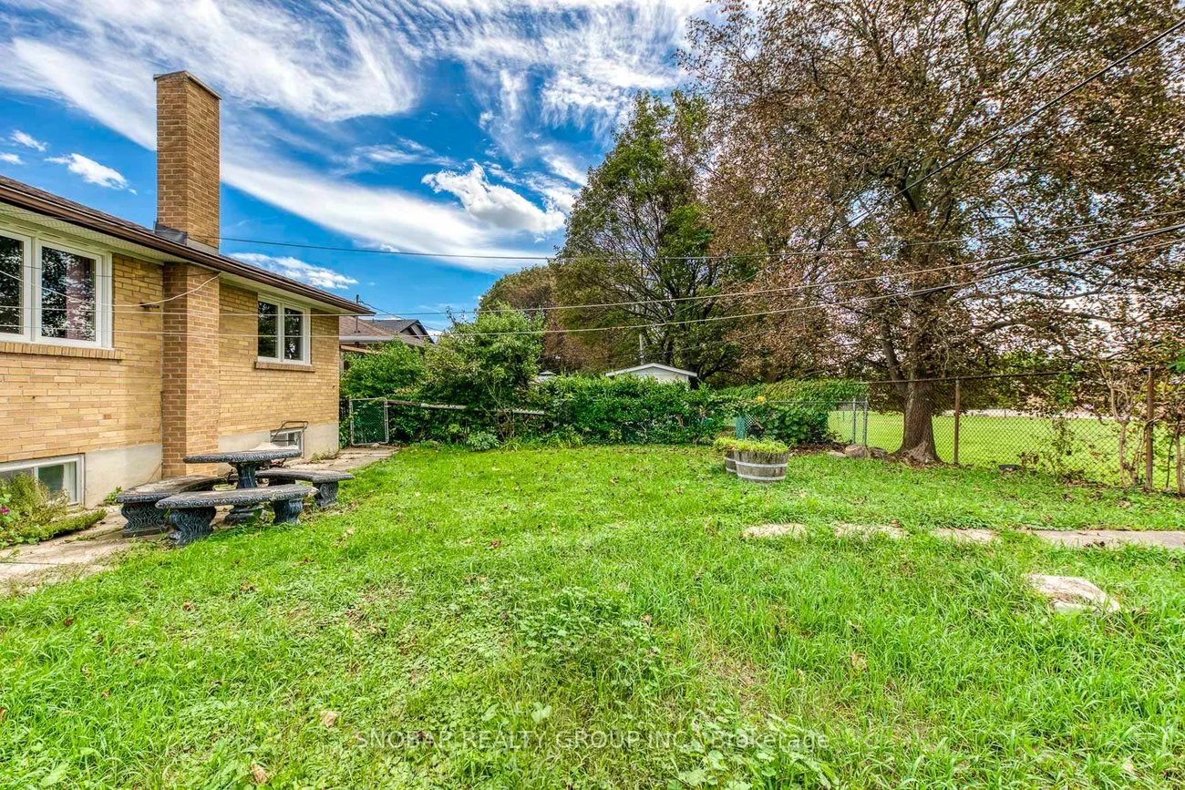 42, Newstead, Willowridge-Martingrove-Richview, Toronto