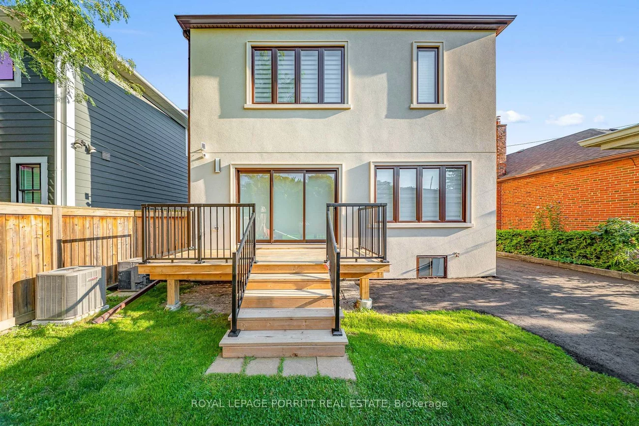 94, Edgecroft, Stonegate-Queensway, Toronto