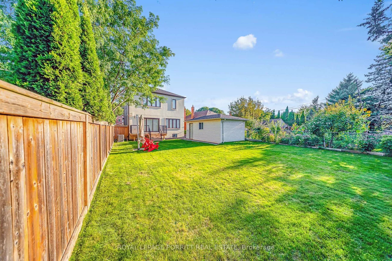 94, Edgecroft, Stonegate-Queensway, Toronto