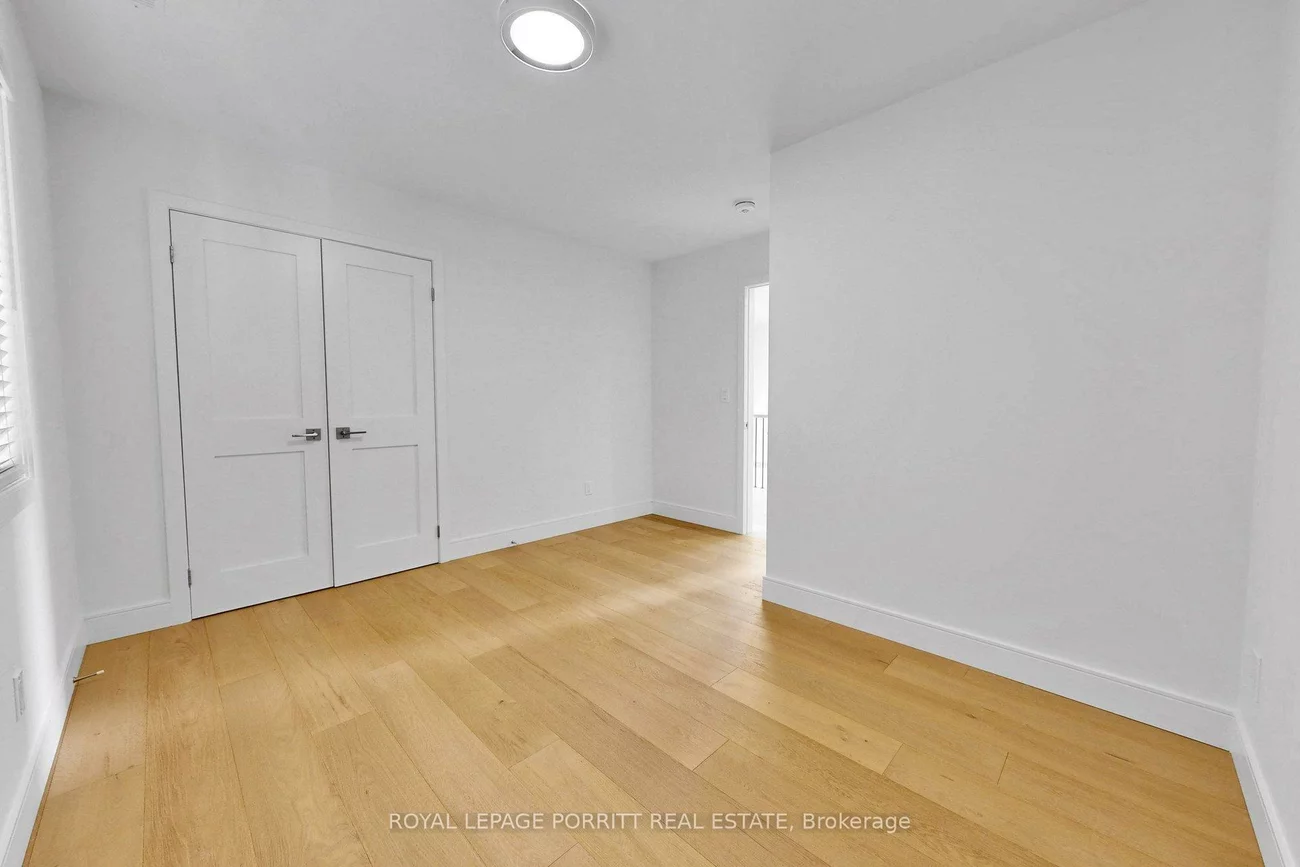 94, Edgecroft, Stonegate-Queensway, Toronto